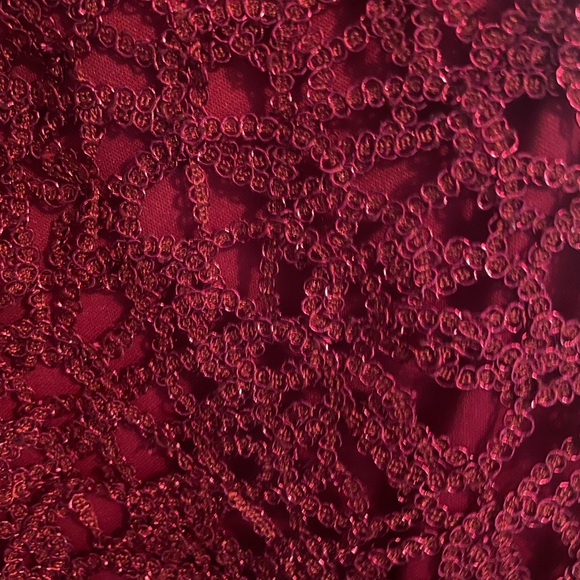 B. Darlin Sequin and Lace Dress - Picture 10 of 11